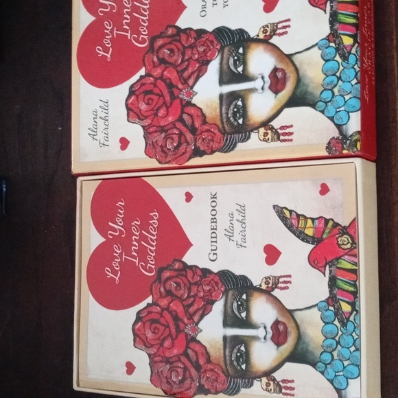 Love Your Inner Goddess Oracle Card Deck by Alana Fairchild - Picture 3 of 5